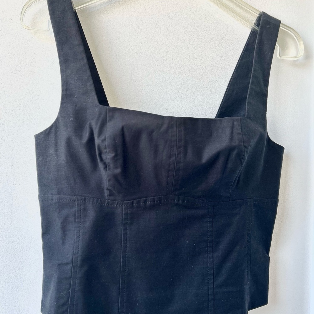 Banana Republic Black Structured Cropped Tank Top